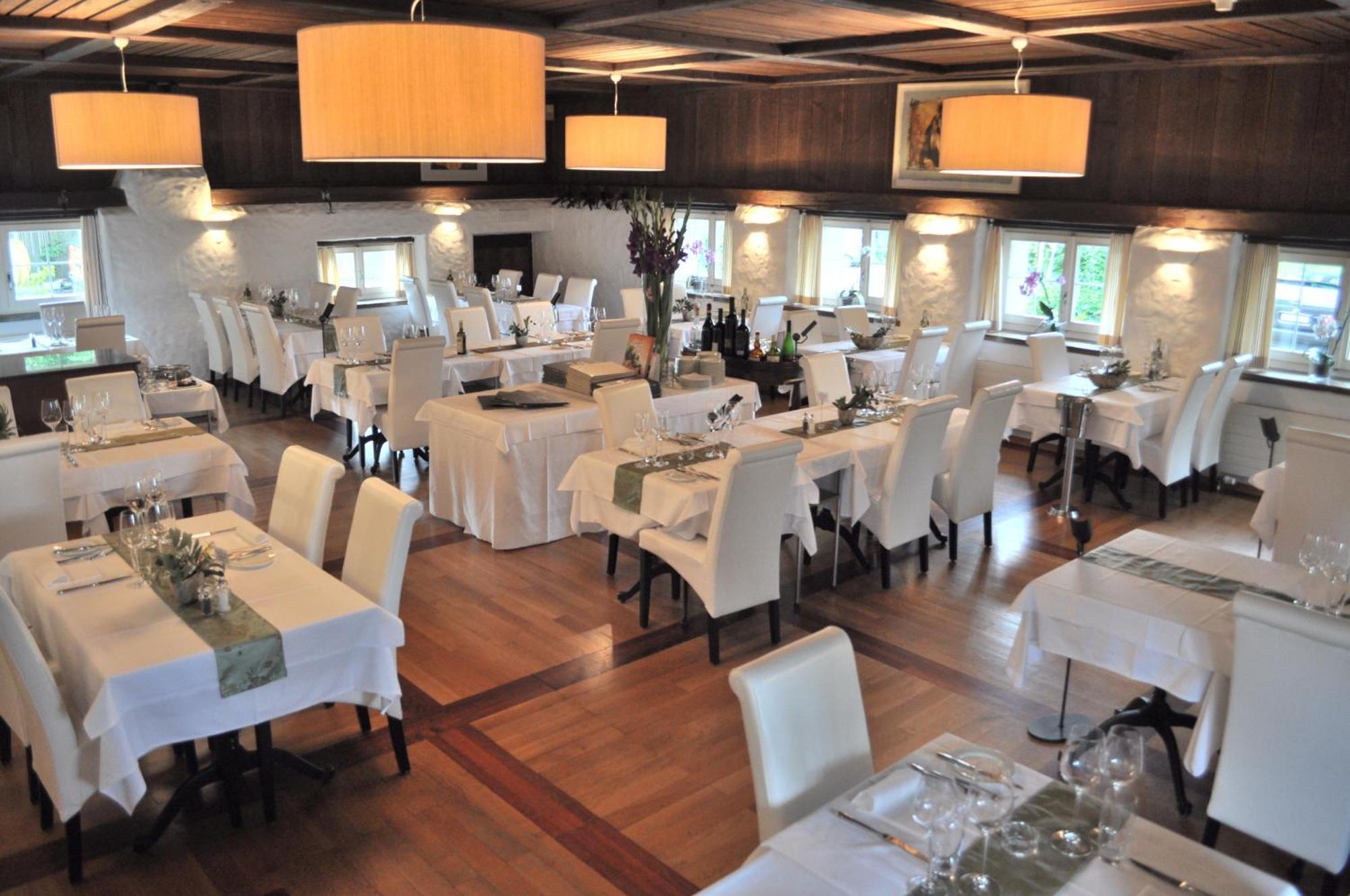 Landgasthof Leuen Uitikon Экстерьер фото
